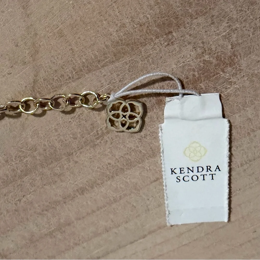 NWT Kendra Scott - Dollie Pendant Necklace - Gold Plated / Rhodium Filigree